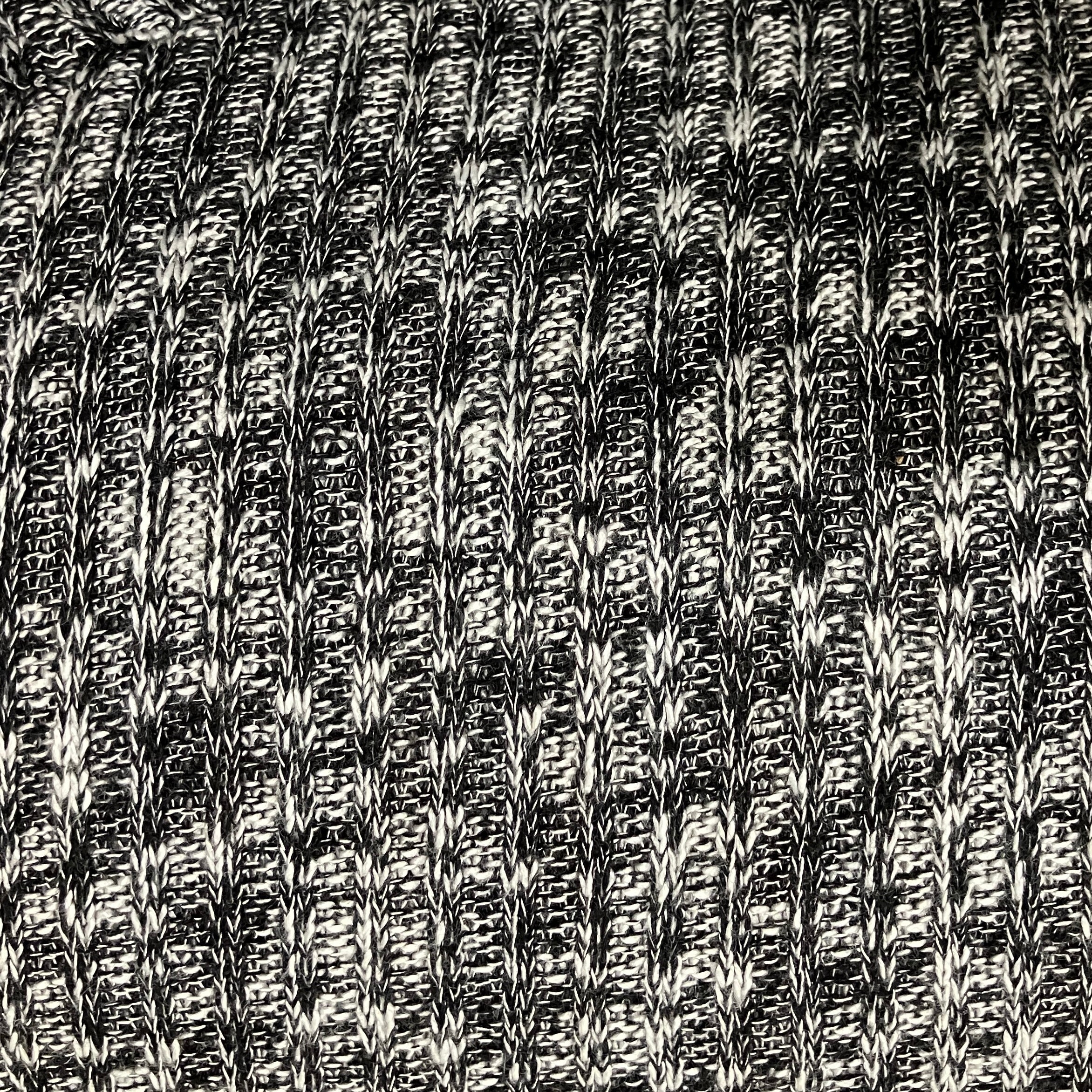 POLYESTER/ RAYON SWEATER KNIT BLACK & WHITE MARLED