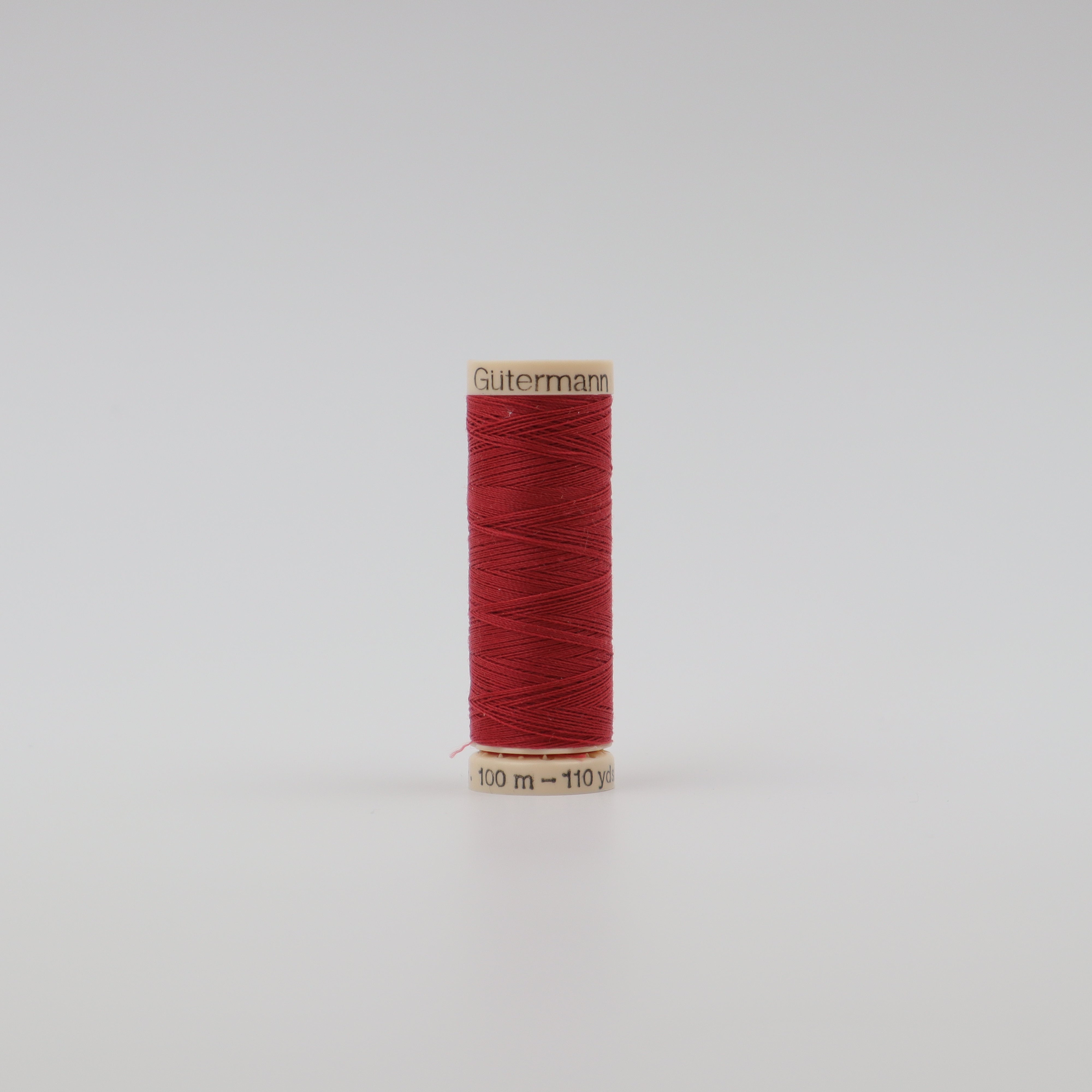 110 Yard Gutermann Thread #10-474