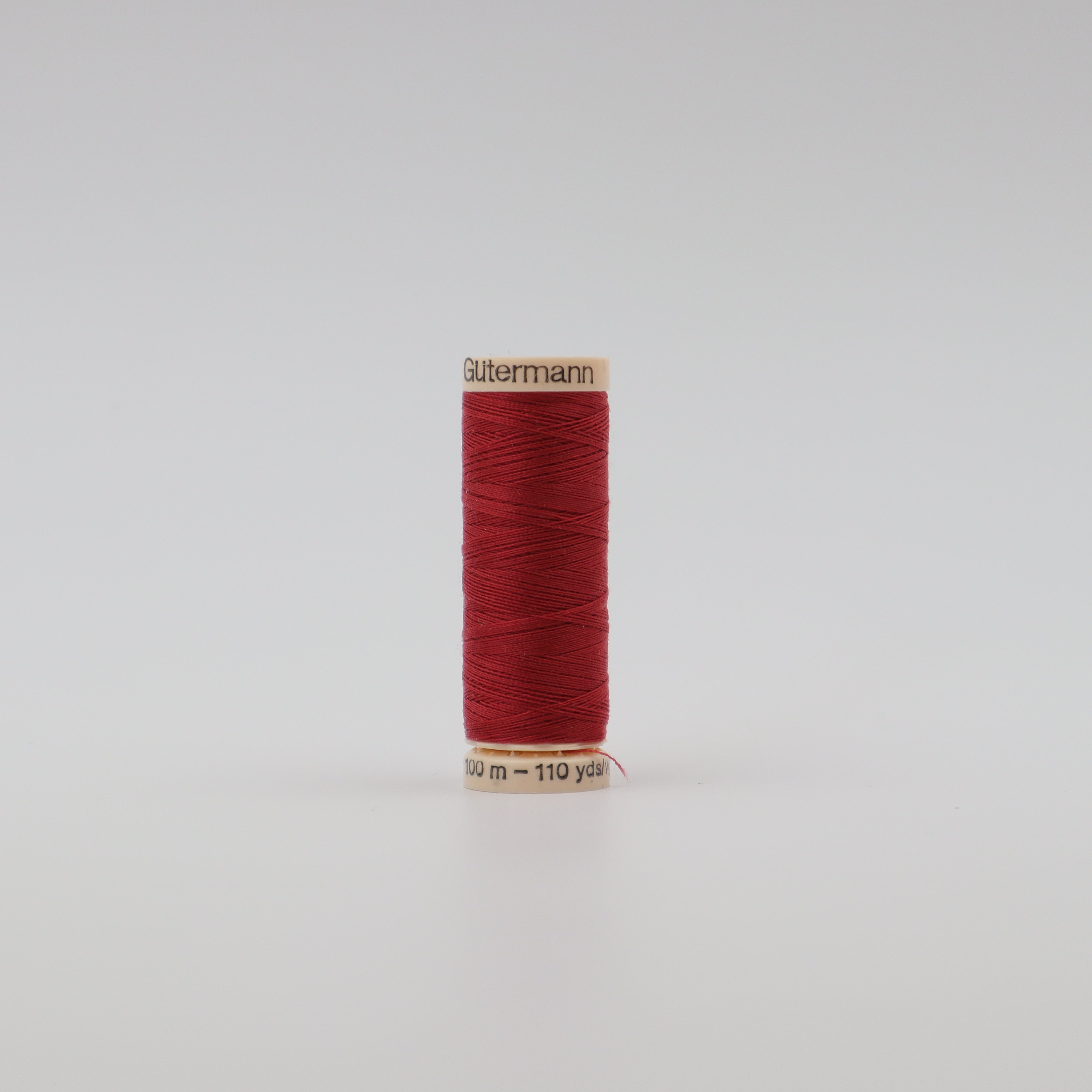 110 Yard Gutermann Thread #10-474
