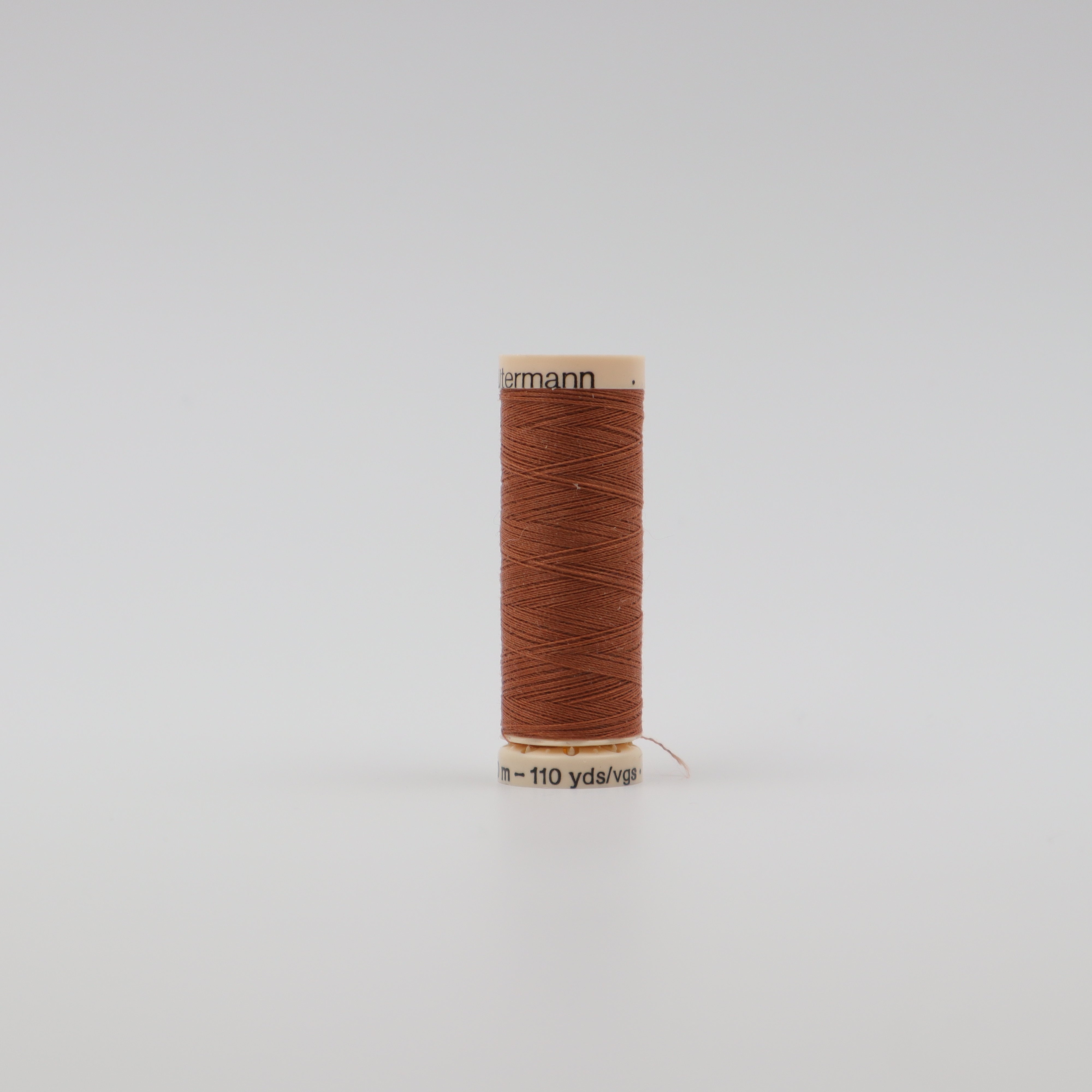 110 Yard Gutermann Thread #476 - #690