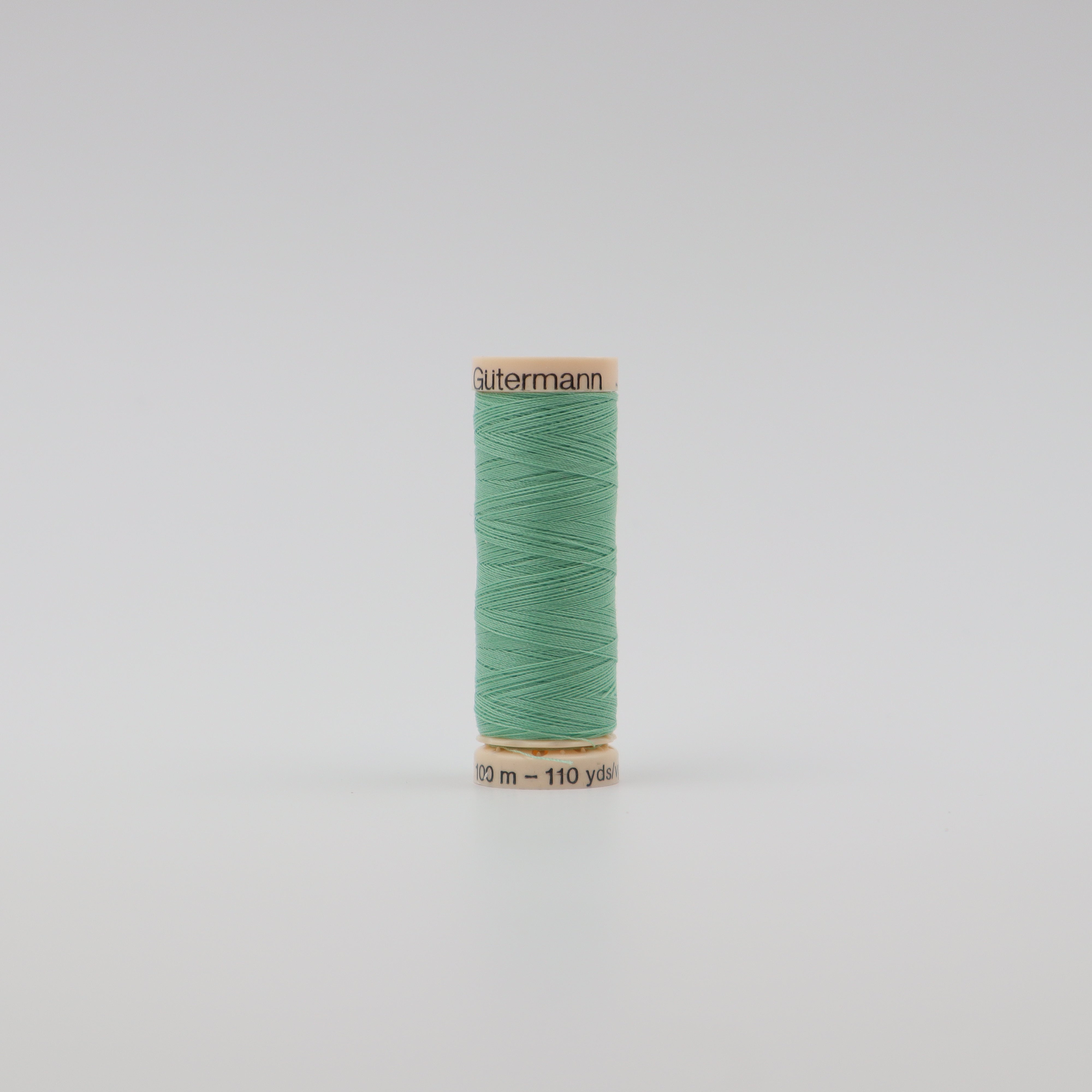 110 Yard Gutermann Thread #476 - #690