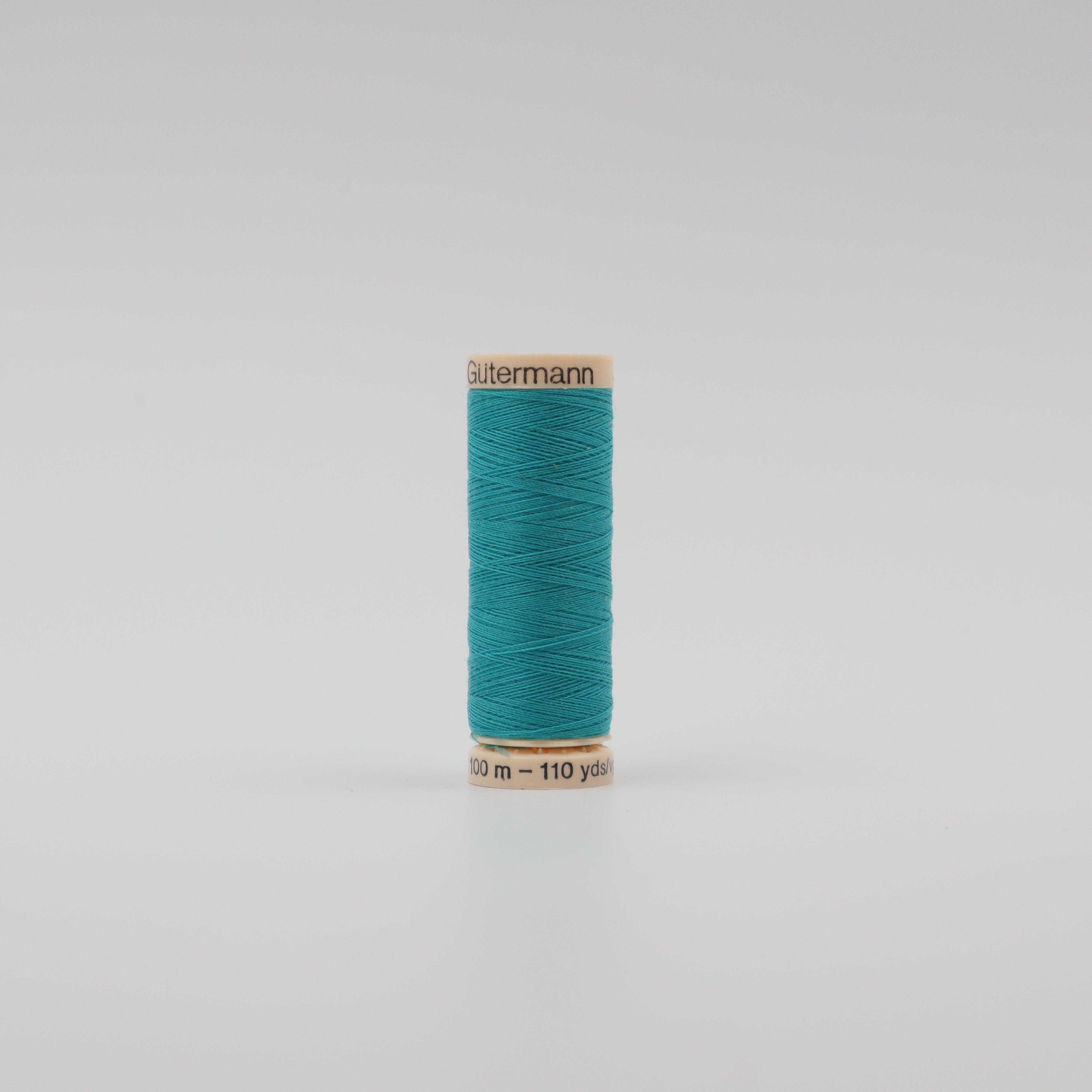 110 Yard Gutermann Thread #476 - #690