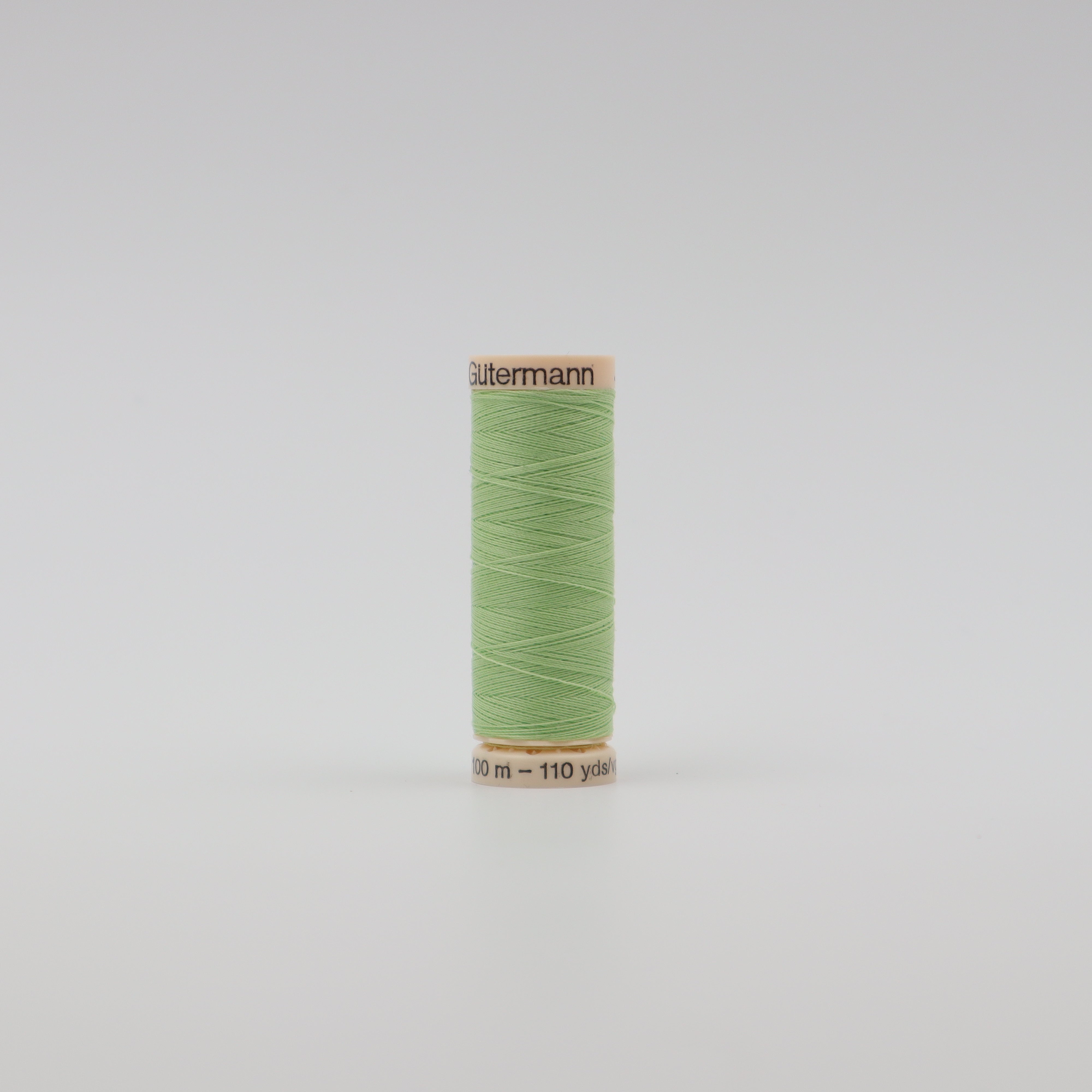 110 Yard Gutermann Thread Over #700