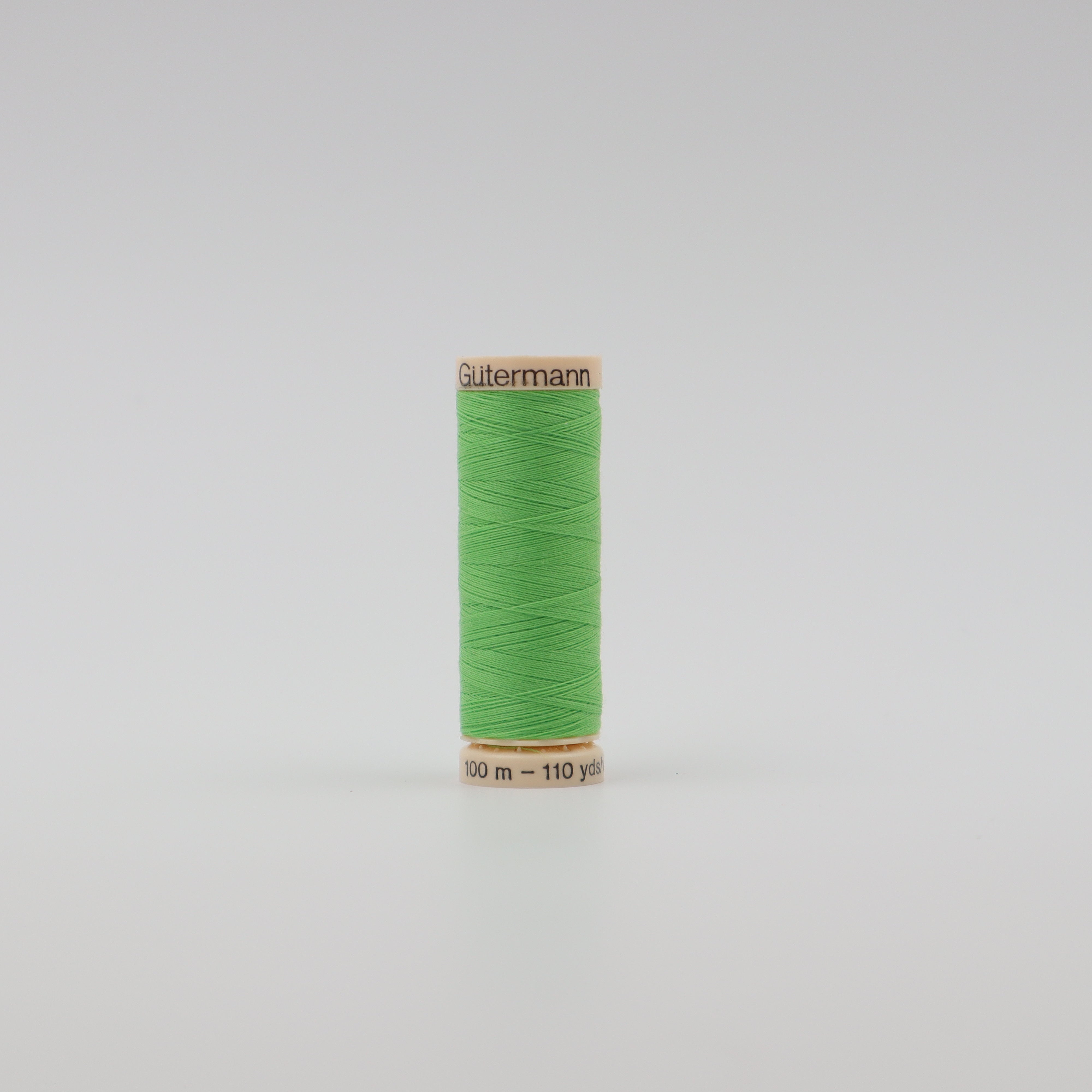 110 Yard Gutermann Thread Over #700