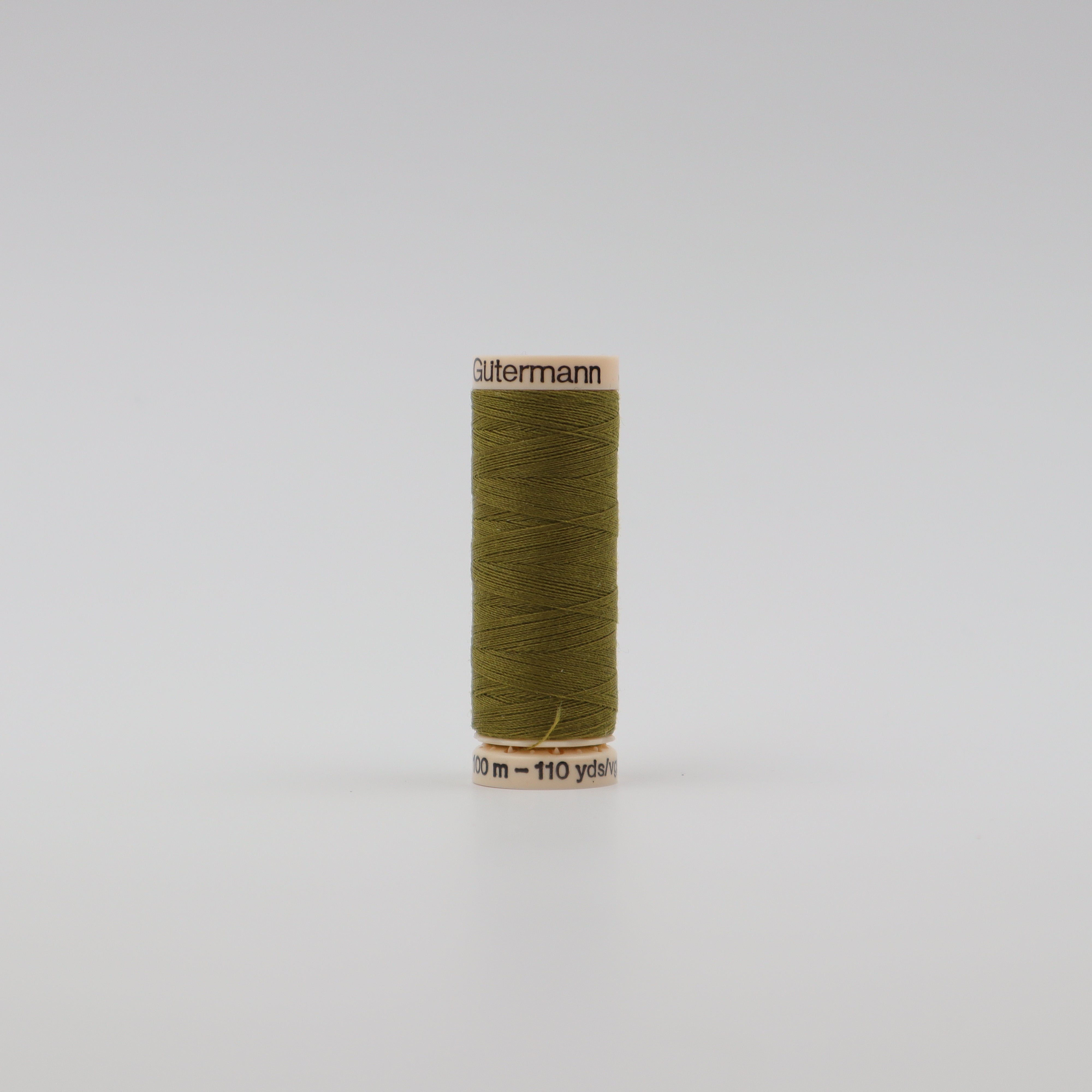 110 Yard Gutermann Thread Over #700