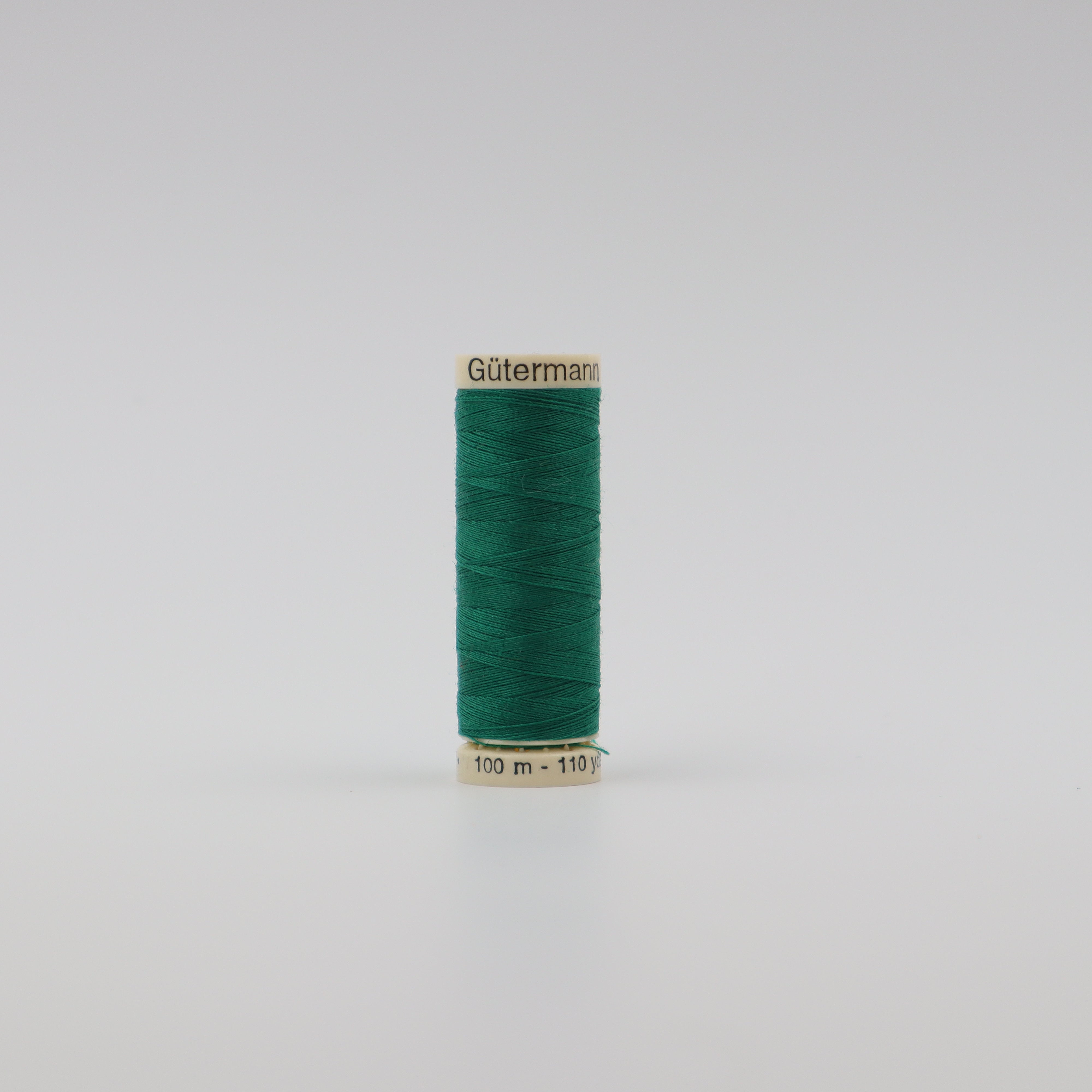 110 Yard Gutermann Thread Over #700