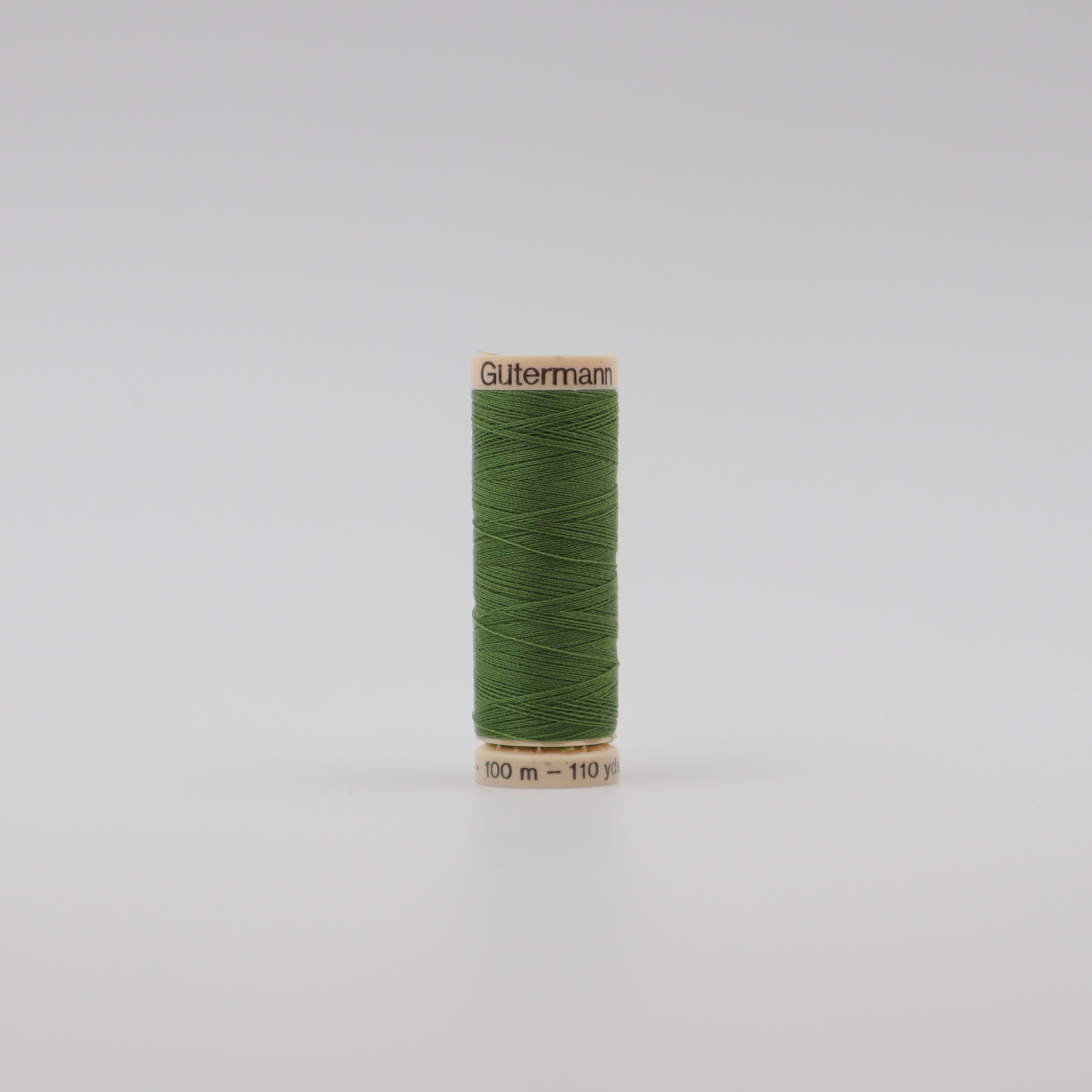 110 Yard Gutermann Thread Over #700