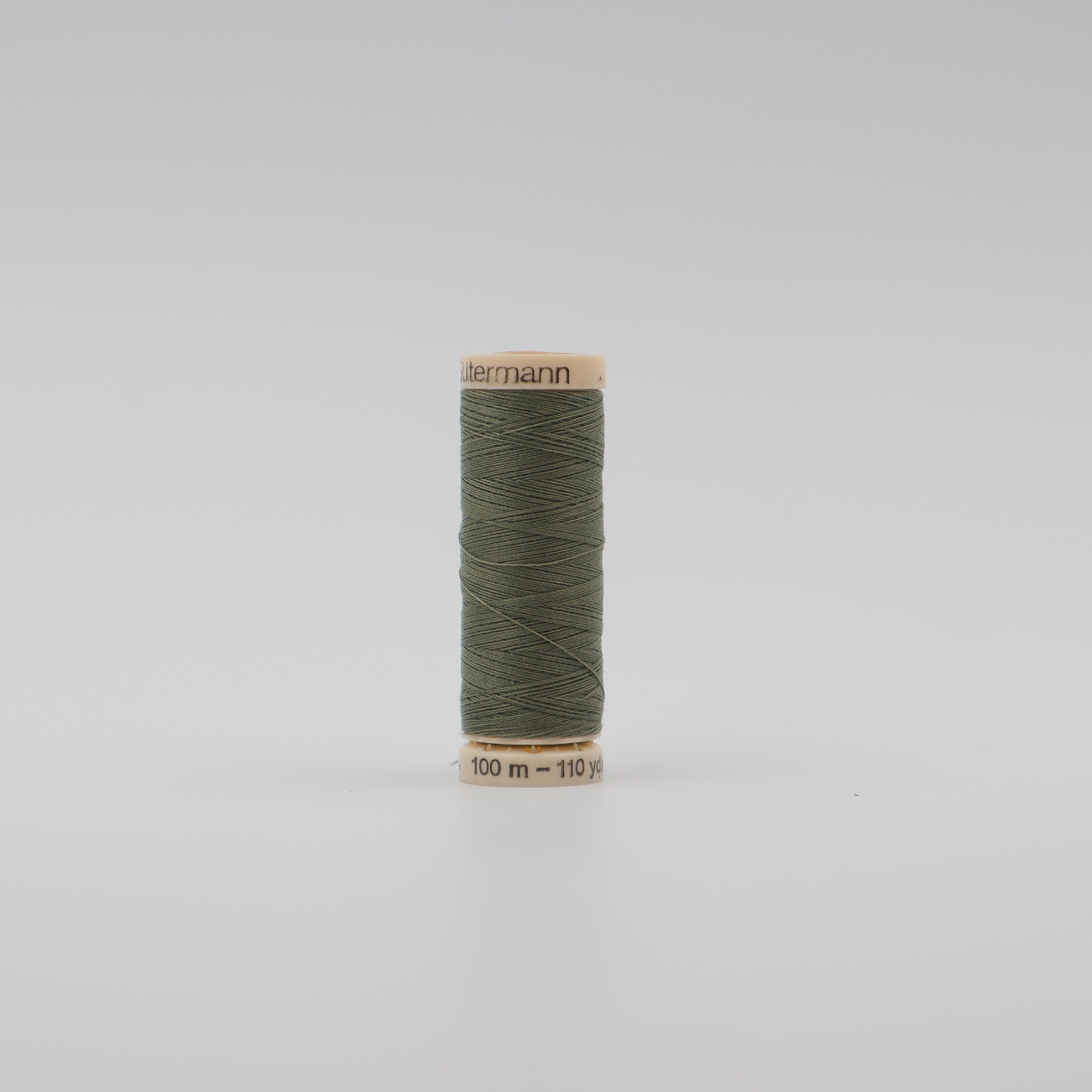 110 Yard Gutermann Thread Over #700