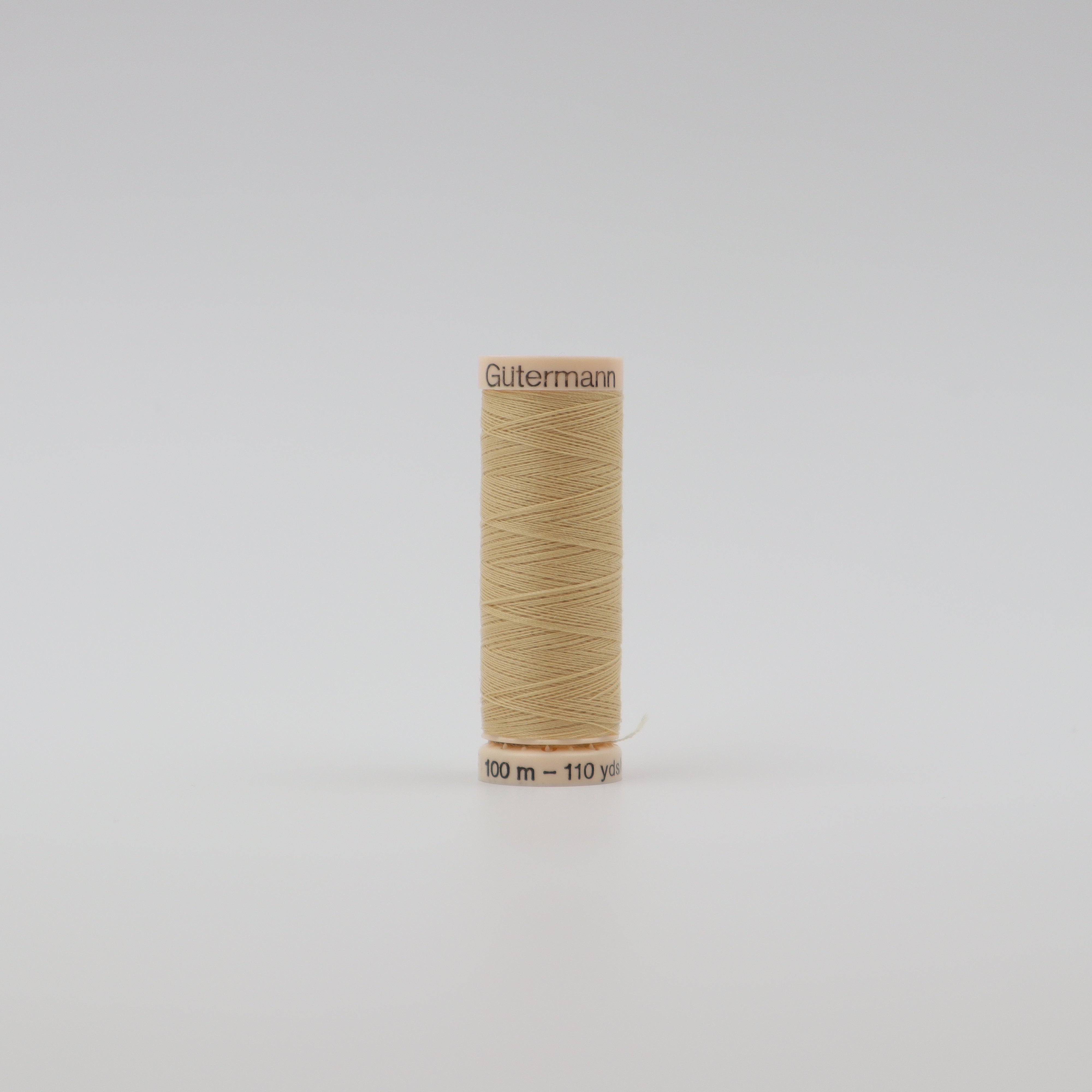 110 Yard Gutermann Thread Over #700