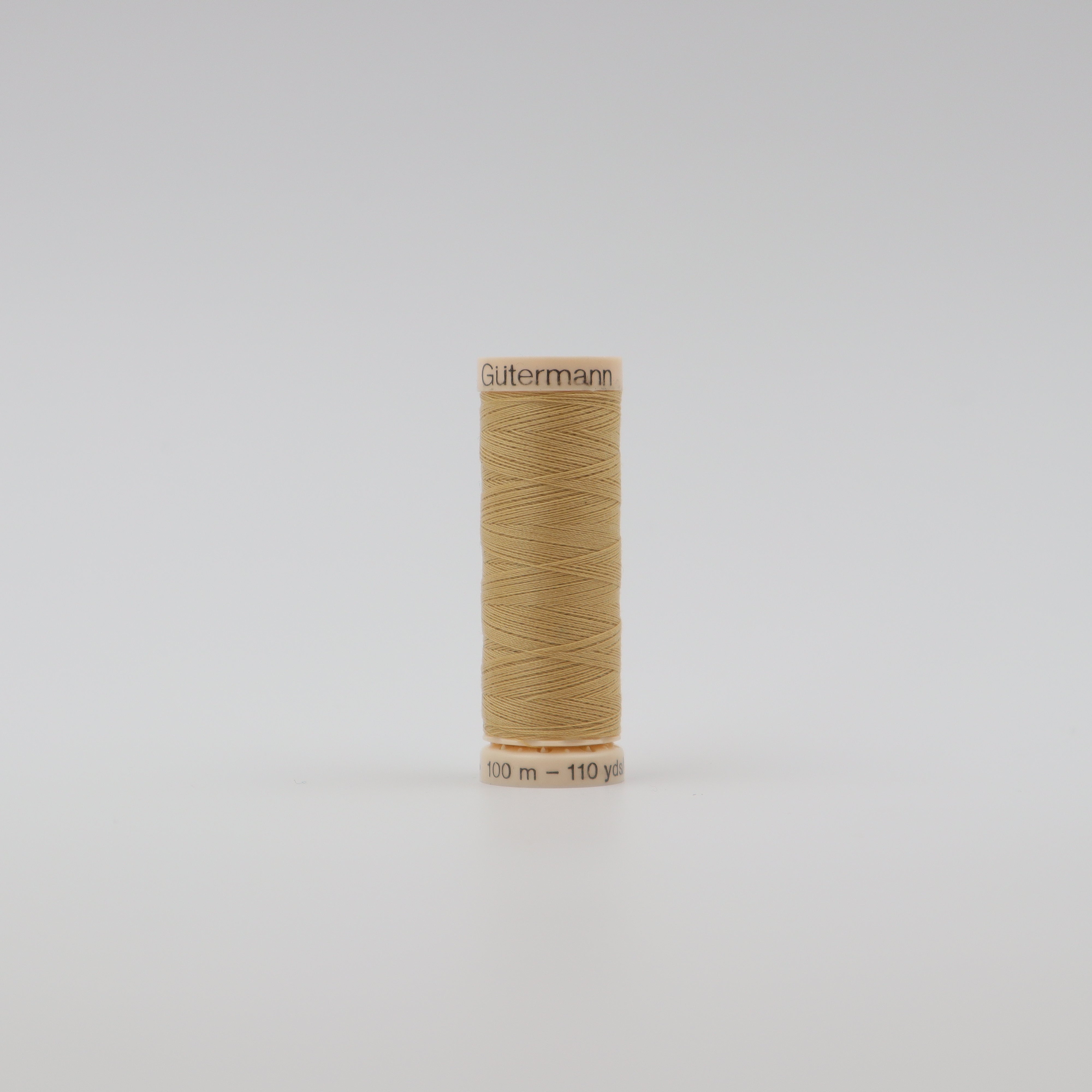 110 Yard Gutermann Thread Over #700