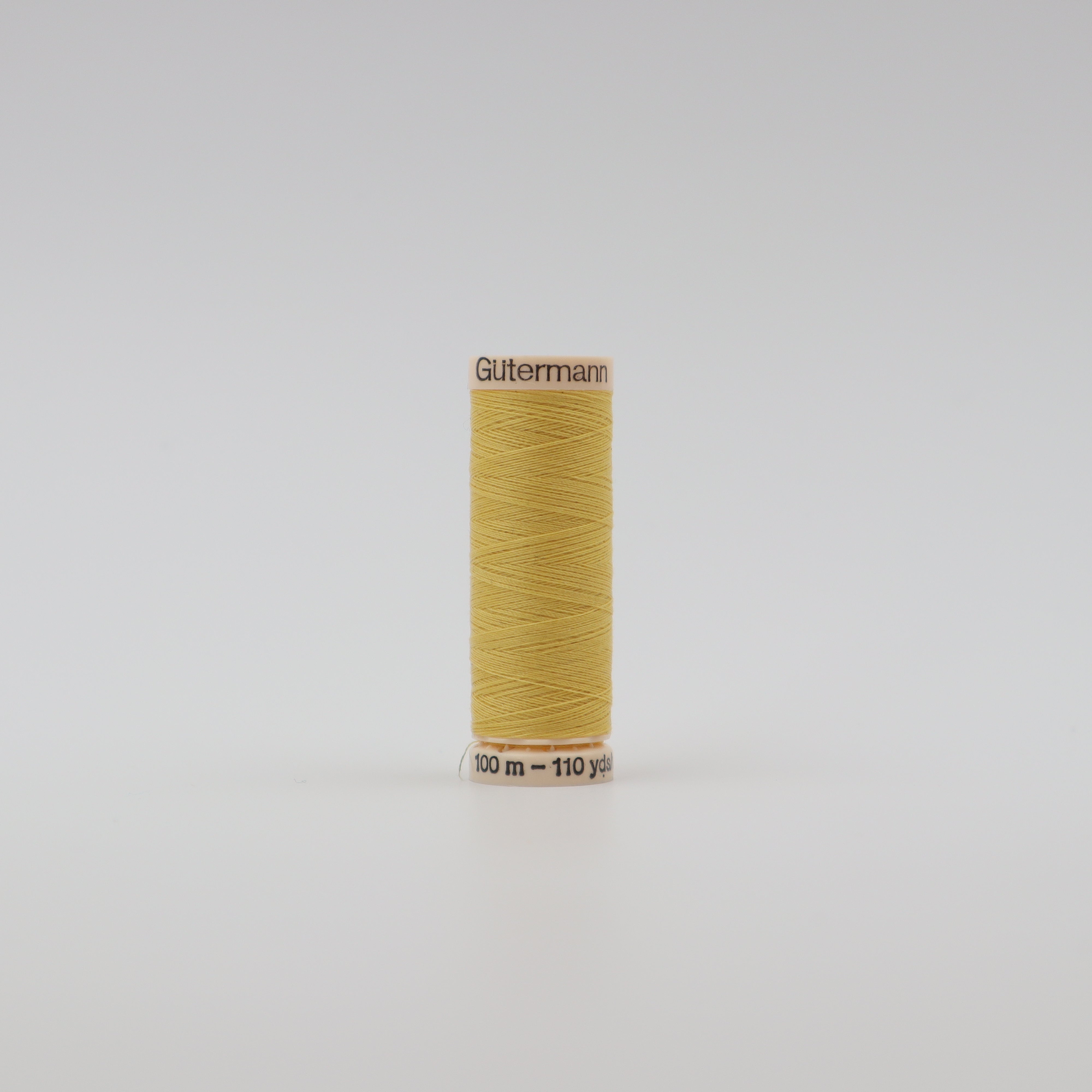 110 Yard Gutermann Thread Over #700