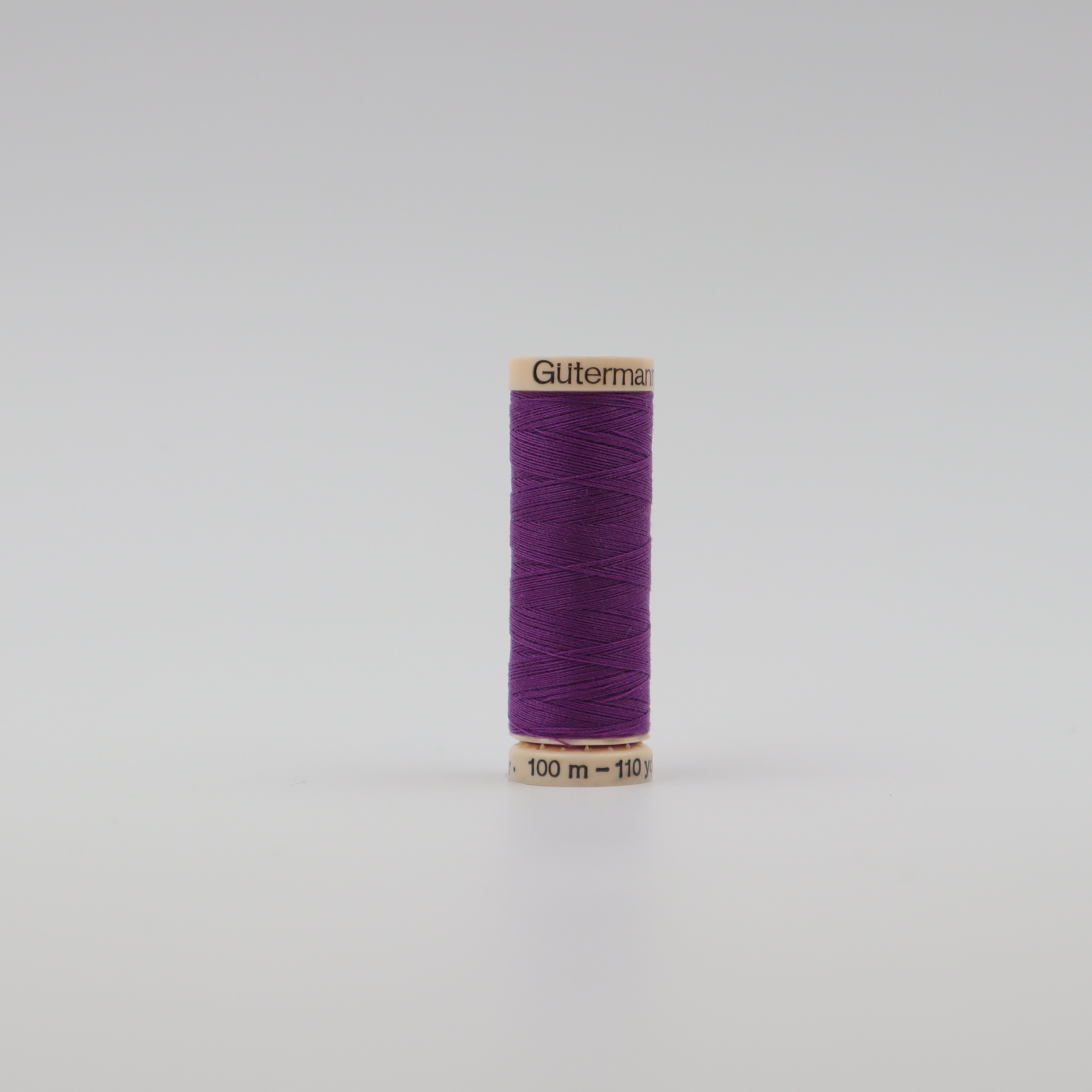 110 Yard Gutermann Thread Over #700