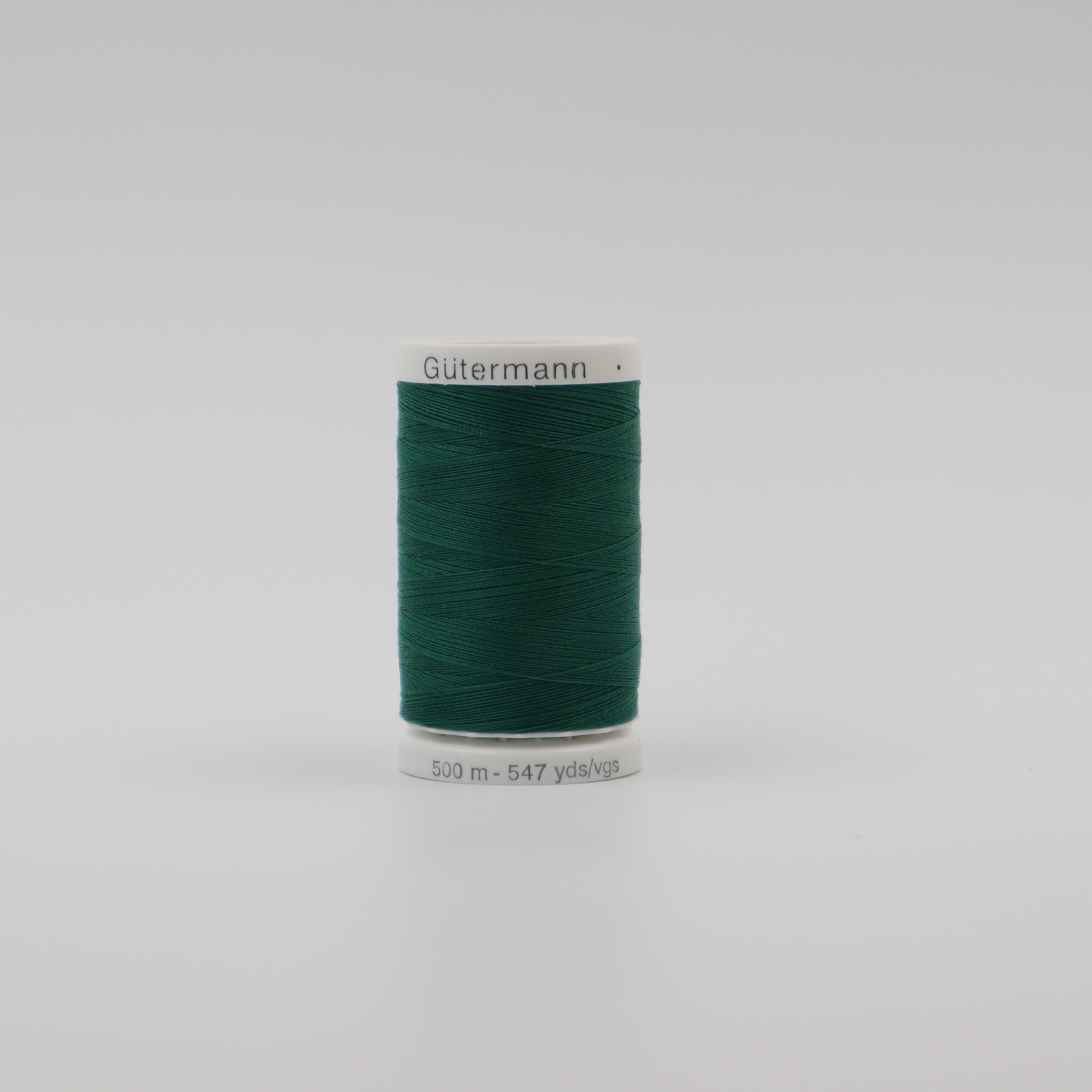 547 Yard Gutermann Thread