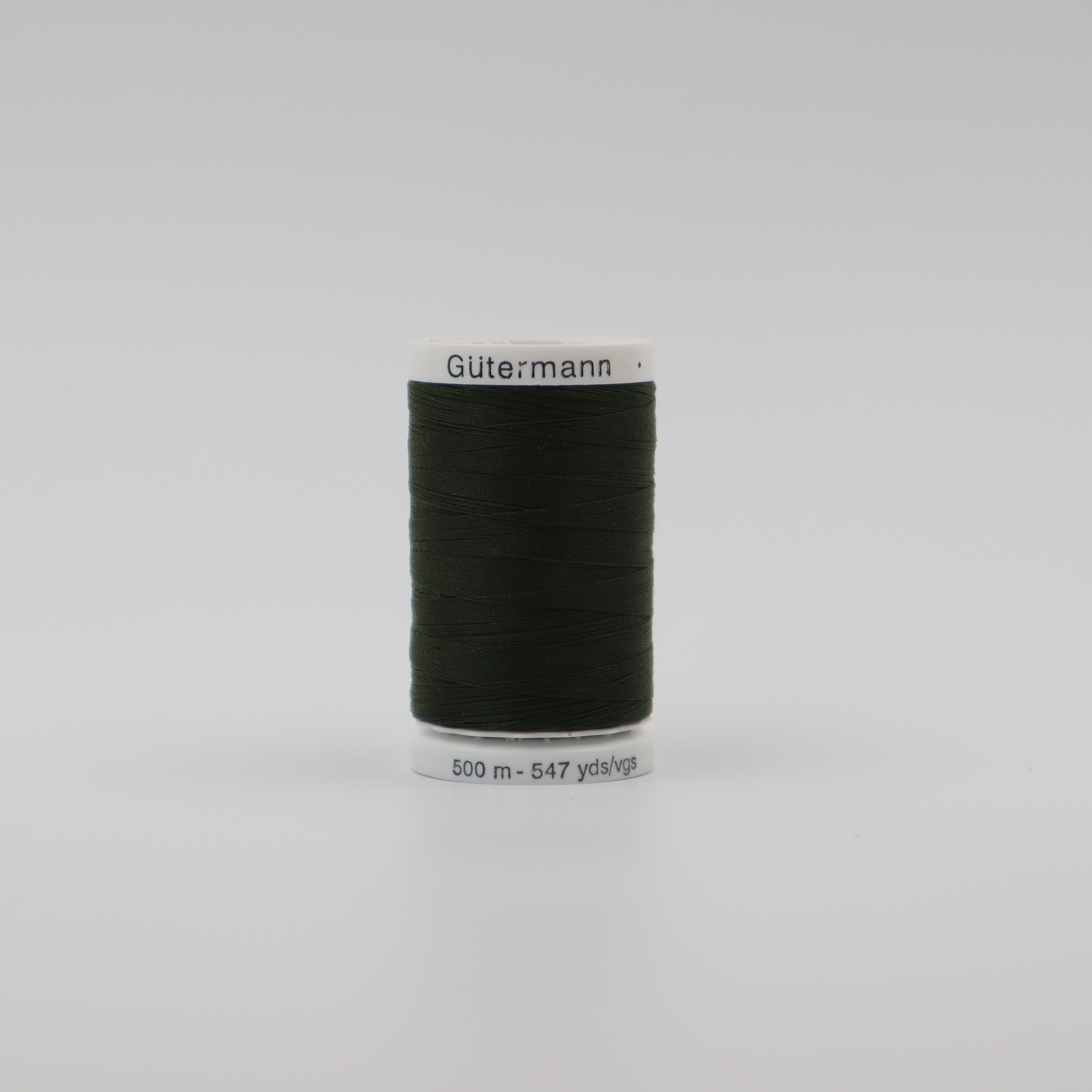 547 Yard Gutermann Thread